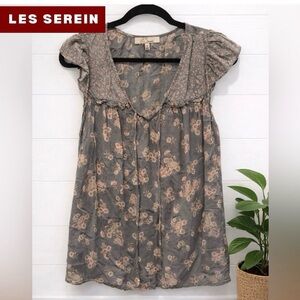 👚🩵🌺Les Serein Floral Boho Blouse – Size Medium Ruffle Sleeve Top
